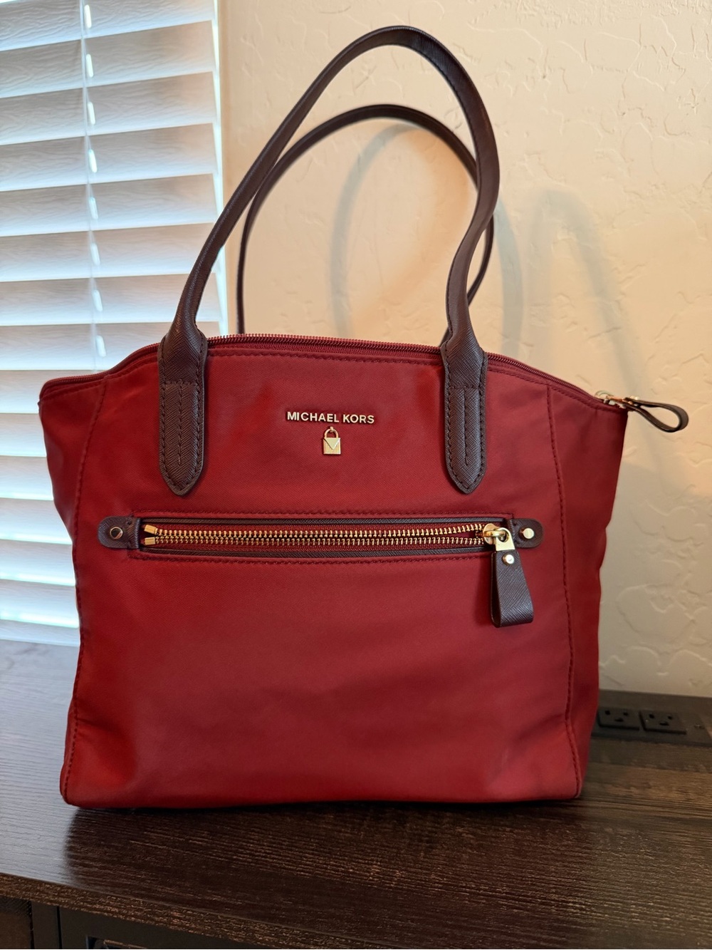 MICHAEL KORS Red Tote with Brown Handles and Gold Hardware